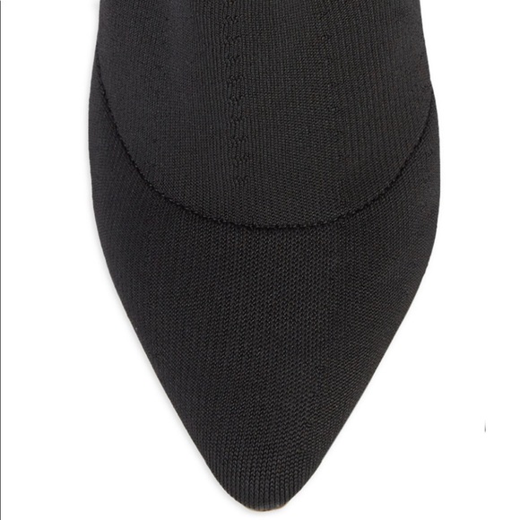 Yeezy Sock Boots - Season 4 - Picture 4 of 10